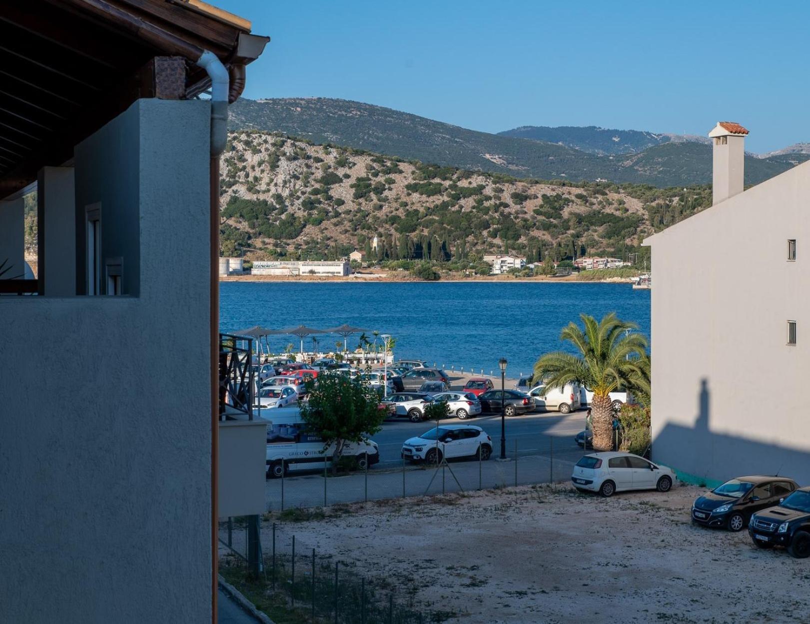 Alimar Apartment Argostoli  Bagian luar foto